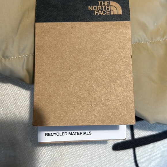 SOLD North Face Jacket - Picture 8 of 9